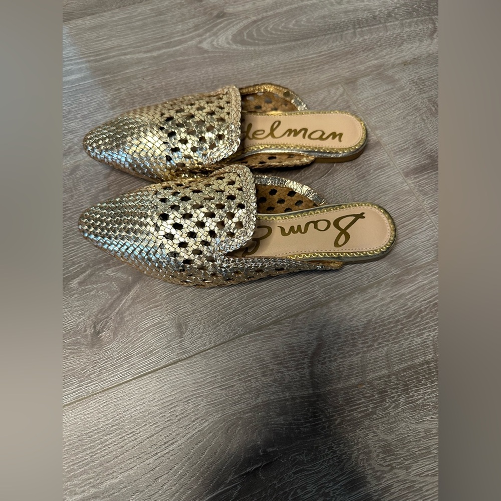 Sam Edelman Clara gold woven mules, Size 6, excellent condition, worn once